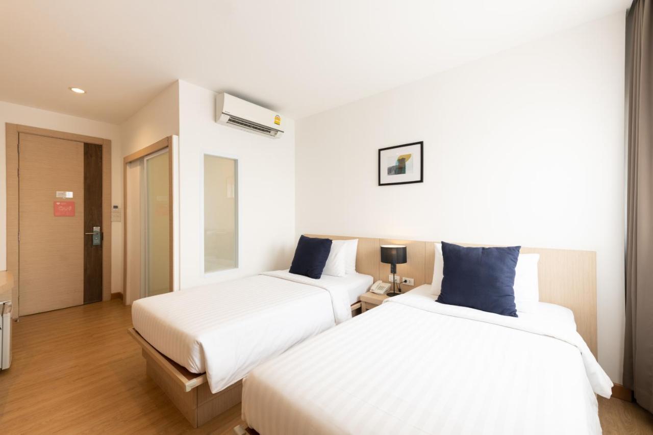 Sumittaya Chiangmai Hotel Чиангмай Екстериор снимка