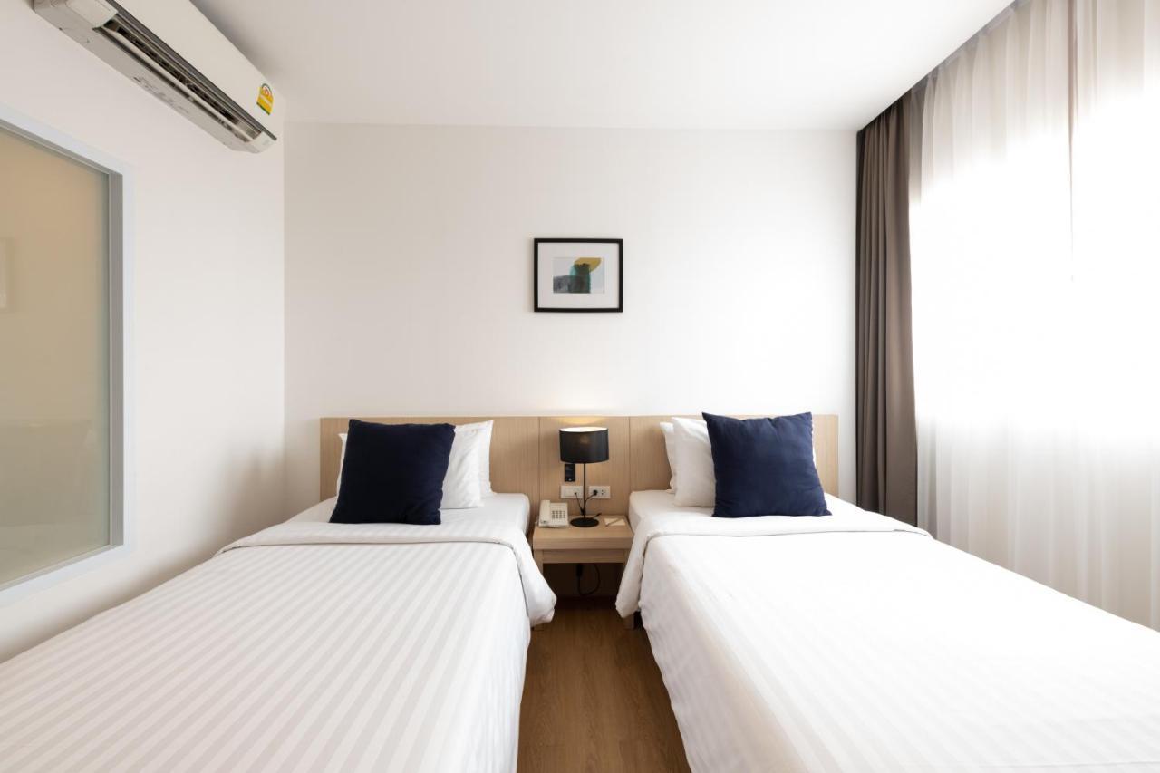 Sumittaya Chiangmai Hotel Чиангмай Екстериор снимка
