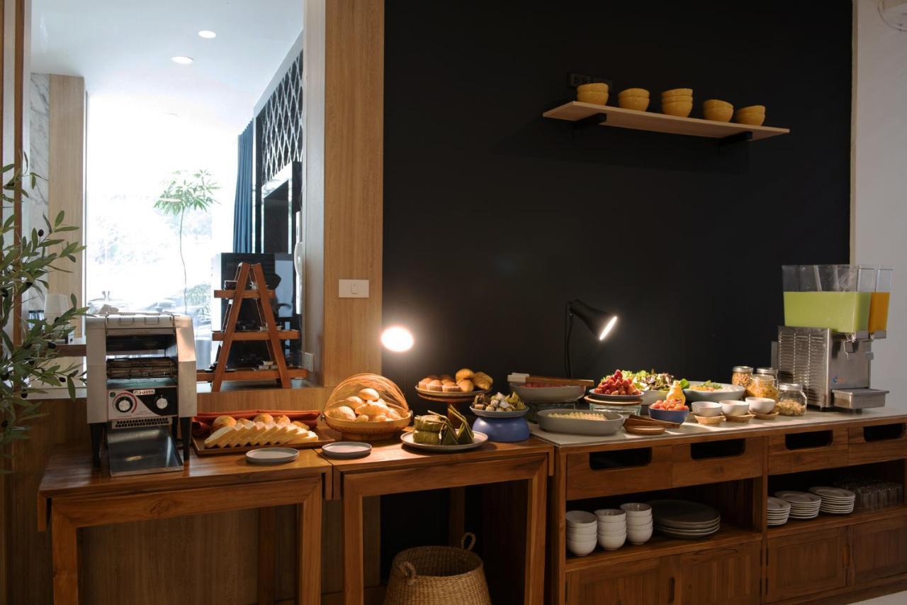 Sumittaya Chiangmai Hotel Чиангмай Екстериор снимка