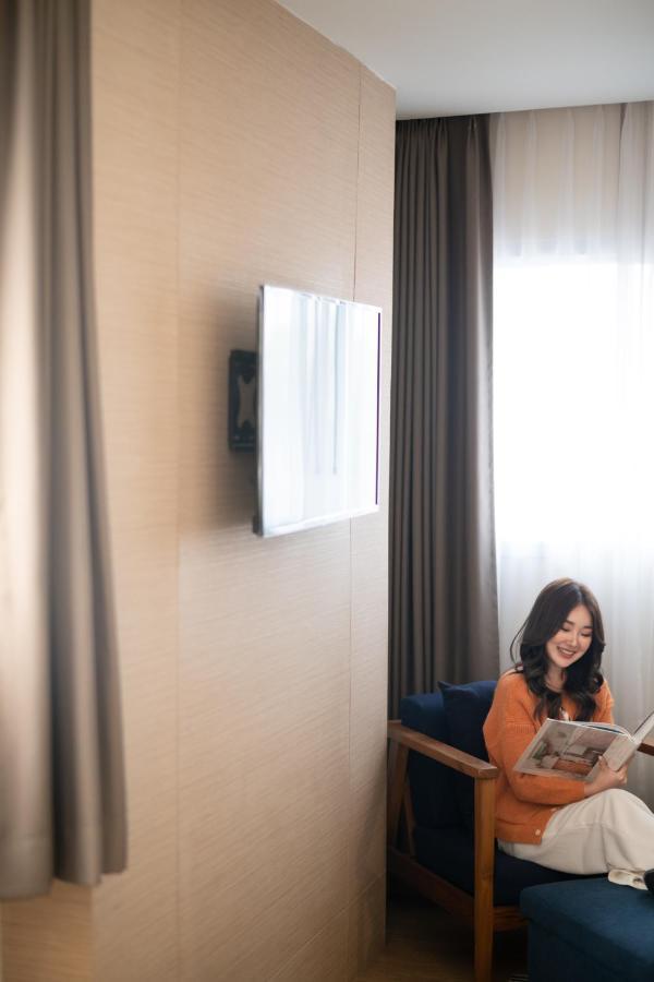 Sumittaya Chiangmai Hotel Чиангмай Екстериор снимка