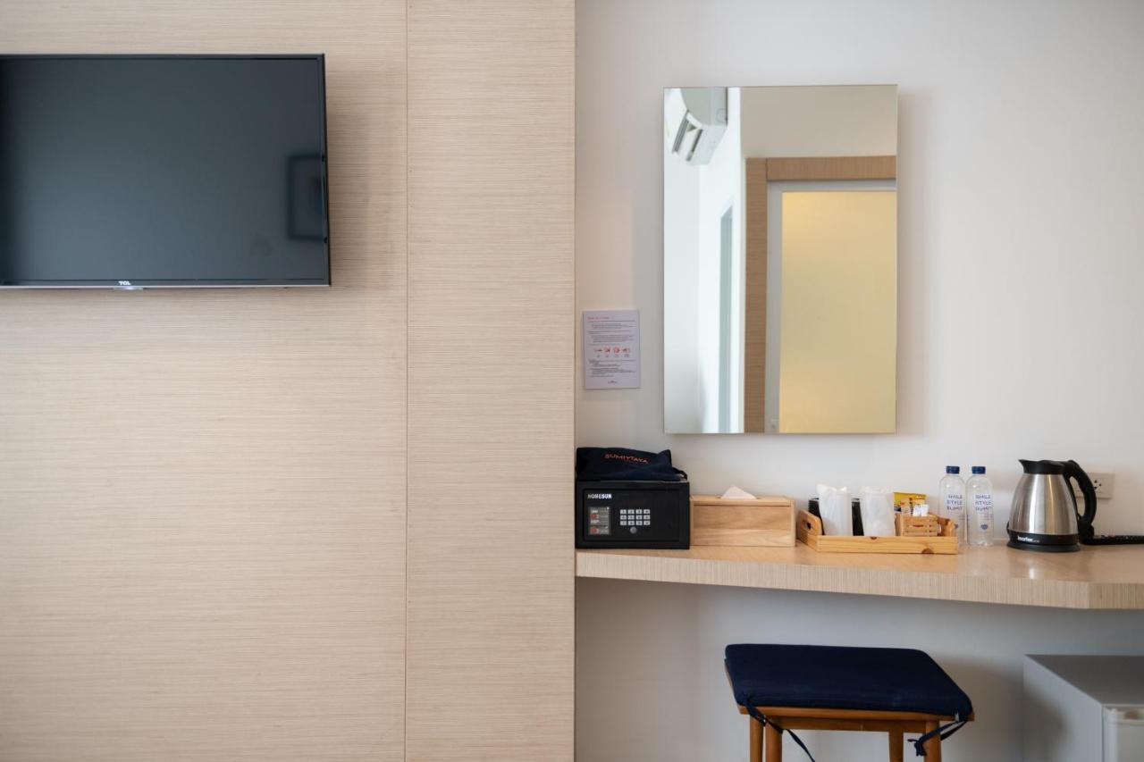 Sumittaya Chiangmai Hotel Чиангмай Екстериор снимка